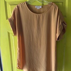 Zenana Outfitters Women's Camel Blouse